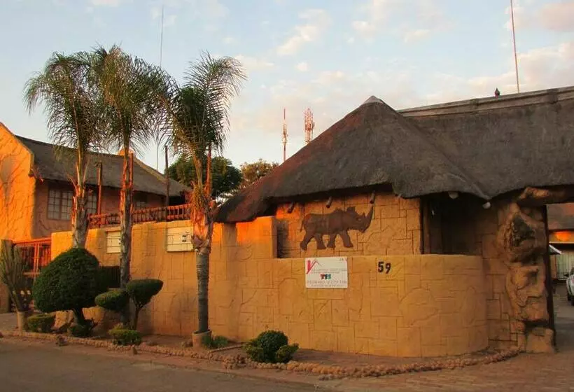 ベッドアンドブレックファースト Comfort Stay In Hammanskraal Close To Dinokeng