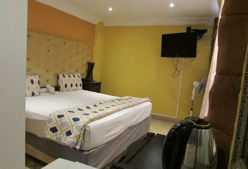 ベッドアンドブレックファースト Comfort Stay In Hammanskraal Close To Dinokeng