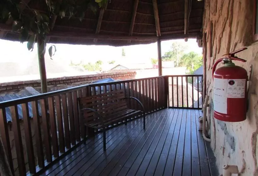 ベッドアンドブレックファースト Comfort Stay In Hammanskraal Close To Dinokeng
