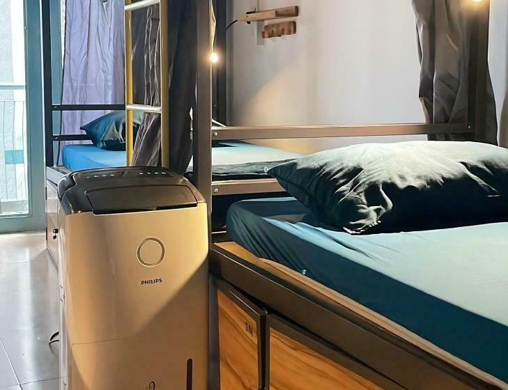 هتل کپسول Joy Hostel