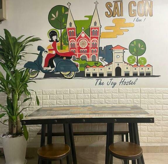 هتل کپسول Joy Hostel