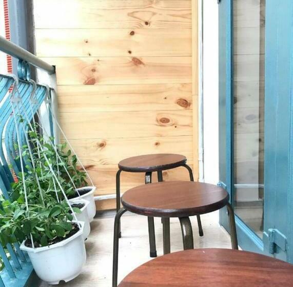 هتل کپسول Joy Hostel