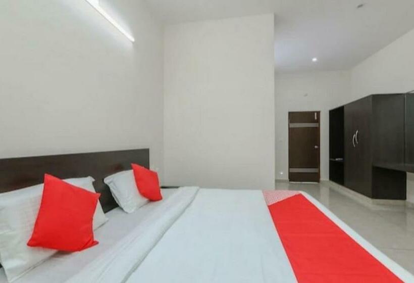 Super Hotel O Sar Residency