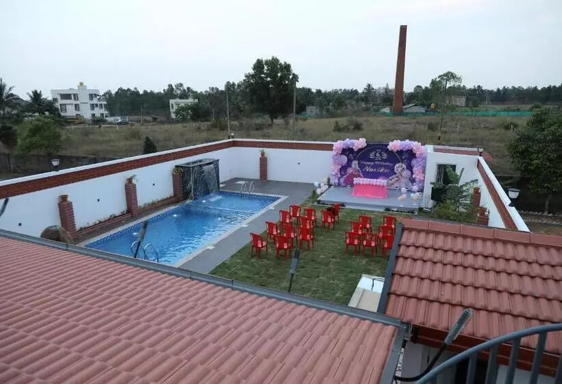 Hotelli Vishnaka Kudil