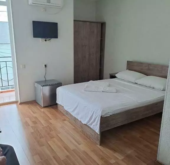 هتل Zundaga