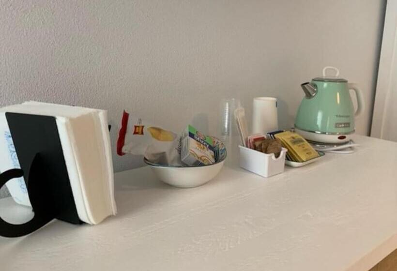 بنسيون Locanda Carolina Valerio Catullo