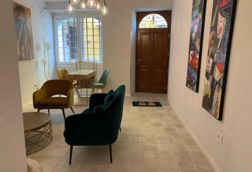 بنسيون Locanda Carolina Valerio Catullo