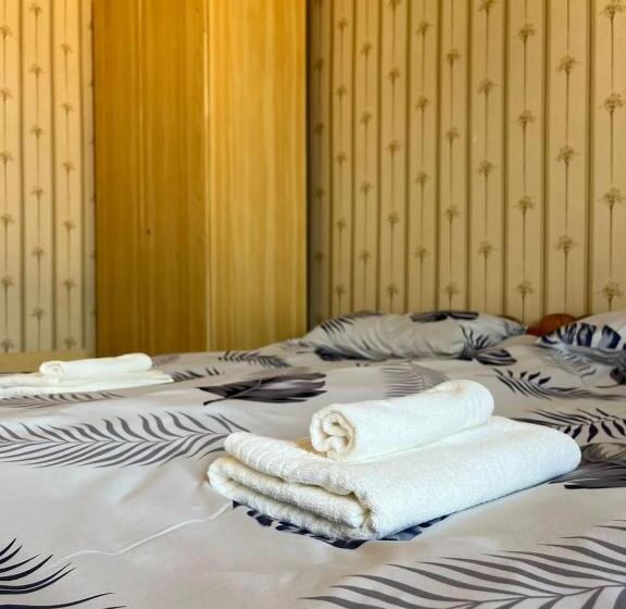 پانسیون Papoyan Guest House