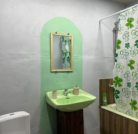 پانسیون Papoyan Guest House