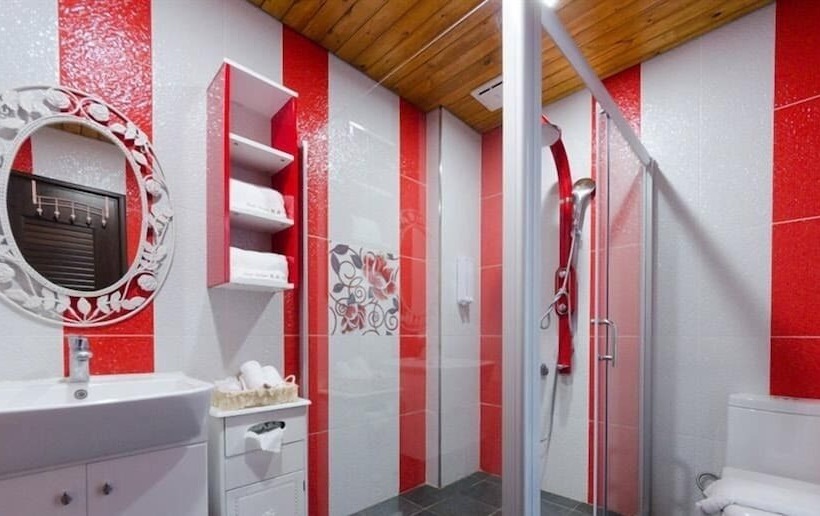 تختخواب و صبحانه Bear House