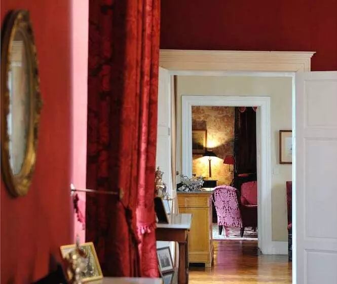 ベッドアンドブレックファースト Château Fombrauge Bernard Magrez Luxury Wine Experience