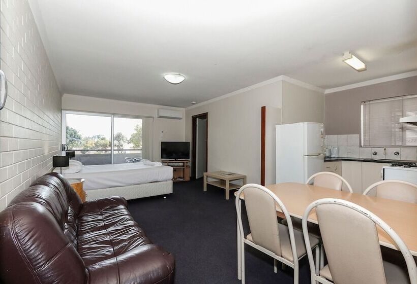 Burswood Lodge Apartments
