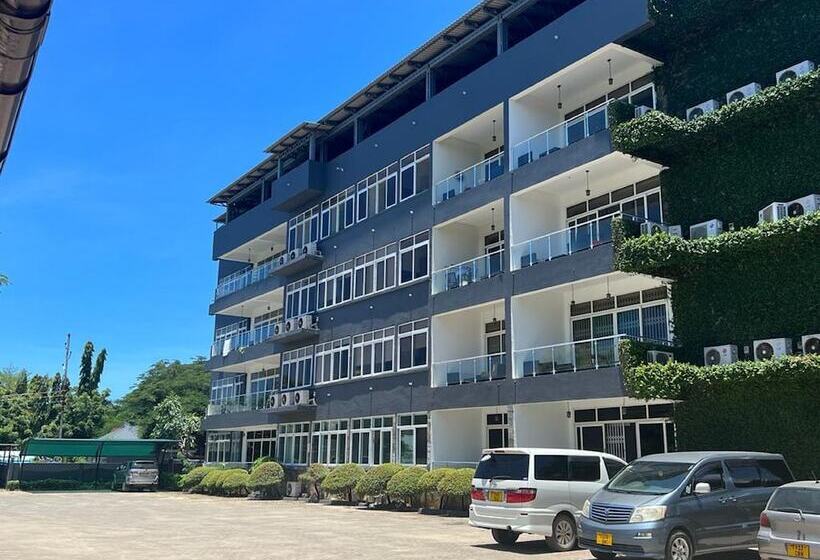 Colosseum Square Luxury Apartments