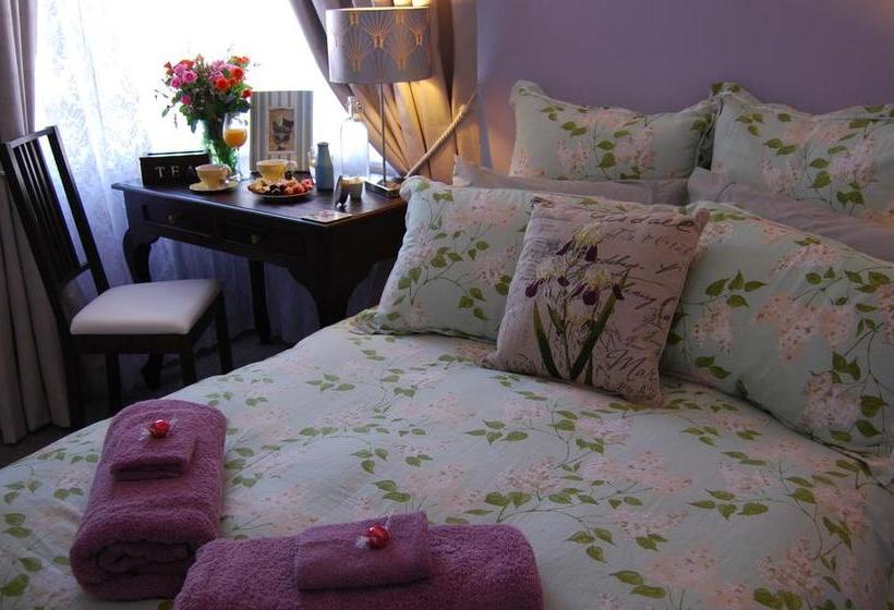 Highclaire House Bed And Breakfast