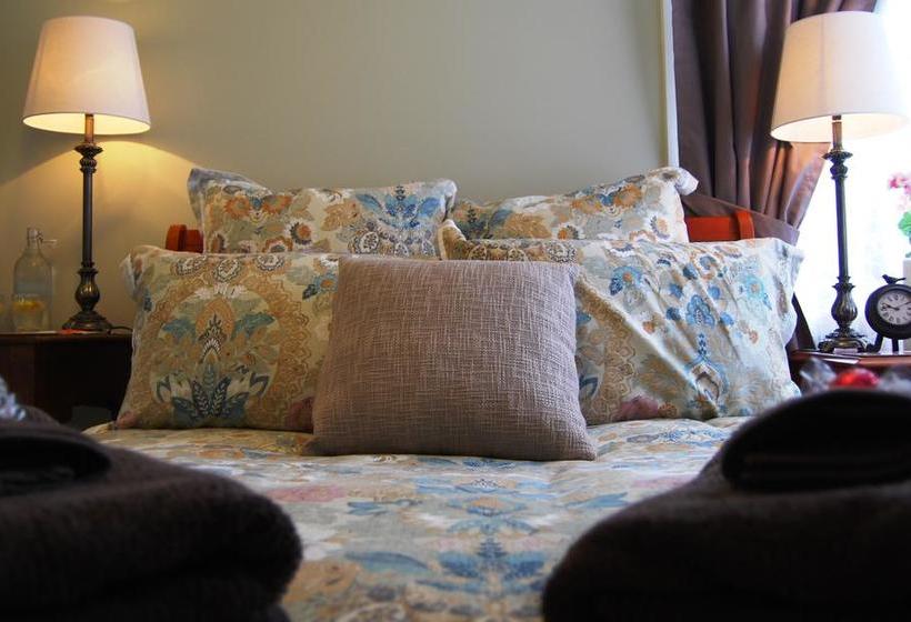 Highclaire House Bed And Breakfast