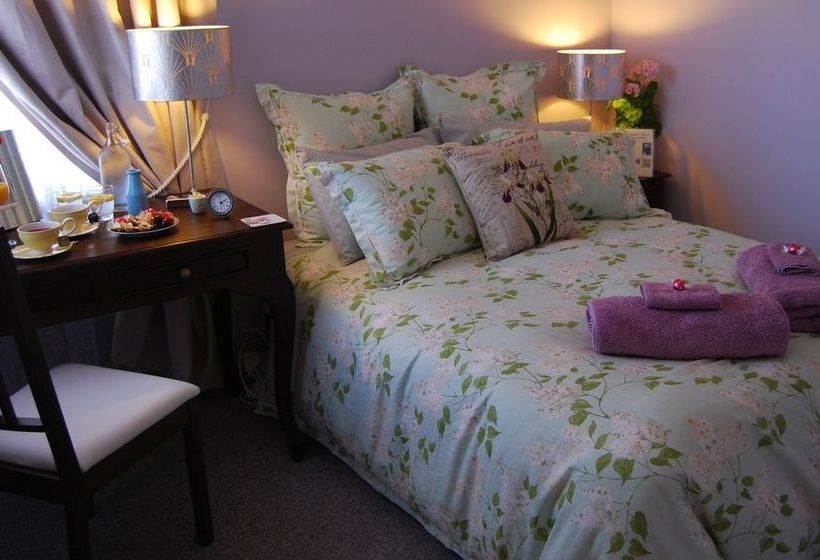 Highclaire House Bed And Breakfast