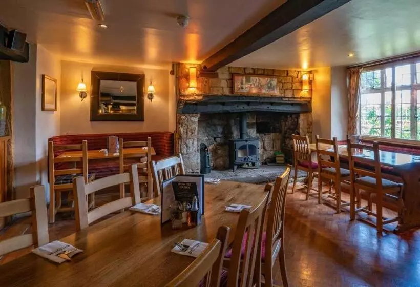 簡易ホテル The White Hart, Wroughton