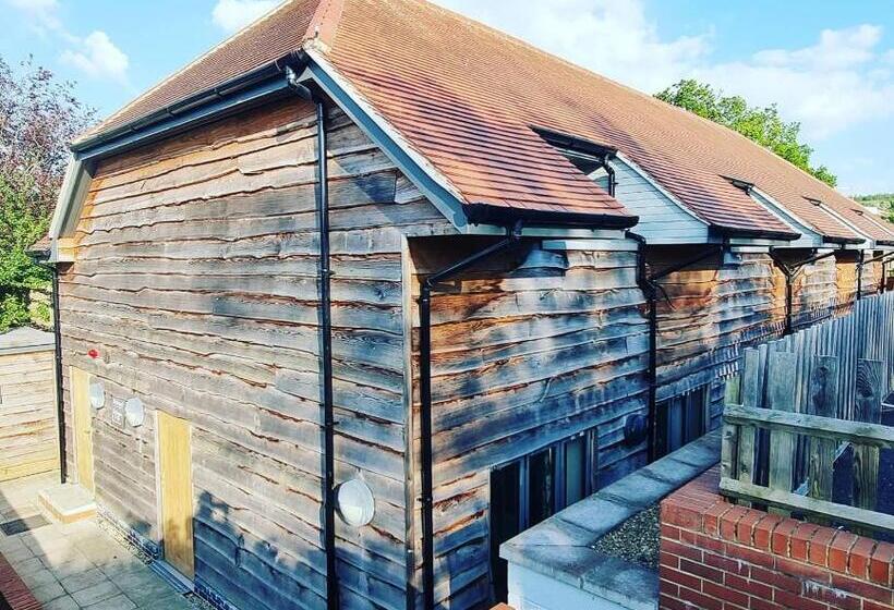 客栈 The White Hart, Wroughton