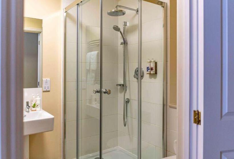 客栈 The White Hart, Wroughton