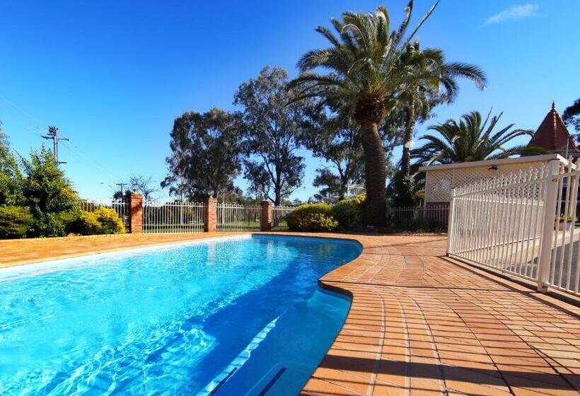 בית מלון כפרי Abel Tasman Motor Inn