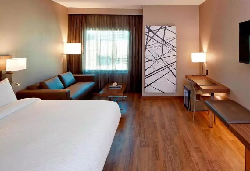 Ac Hotel By Marriott Atlanta Buckhead At Phipps Plaza