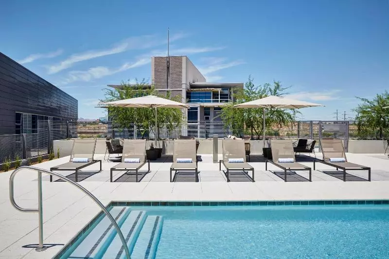 Ac Hotel By Marriott Phoenix Tempe/downtown