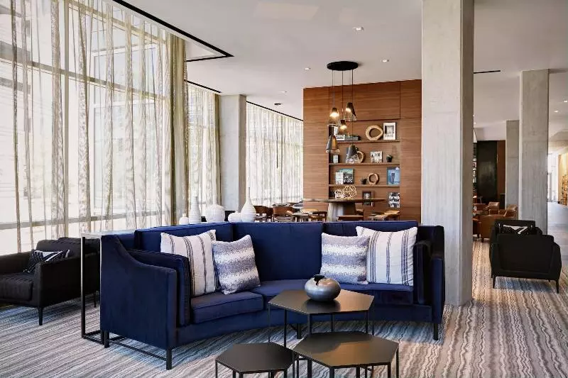 Ac Hotel By Marriott Phoenix Tempe/downtown