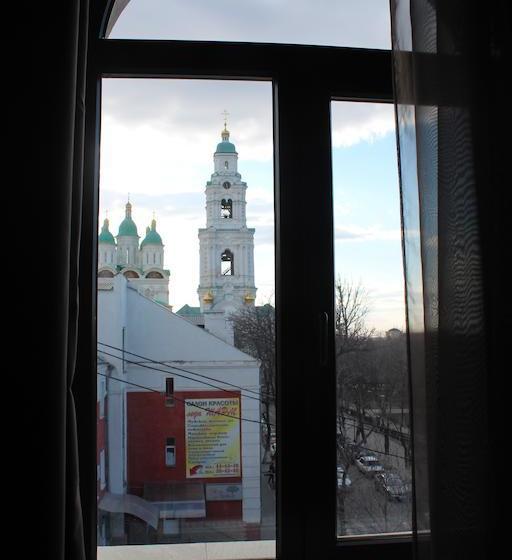 هتل Novomoskovskaya