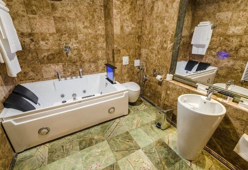 בית מלון כפרי Bavaria Blu