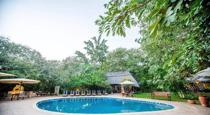 هتل Bayete Guest Lodge