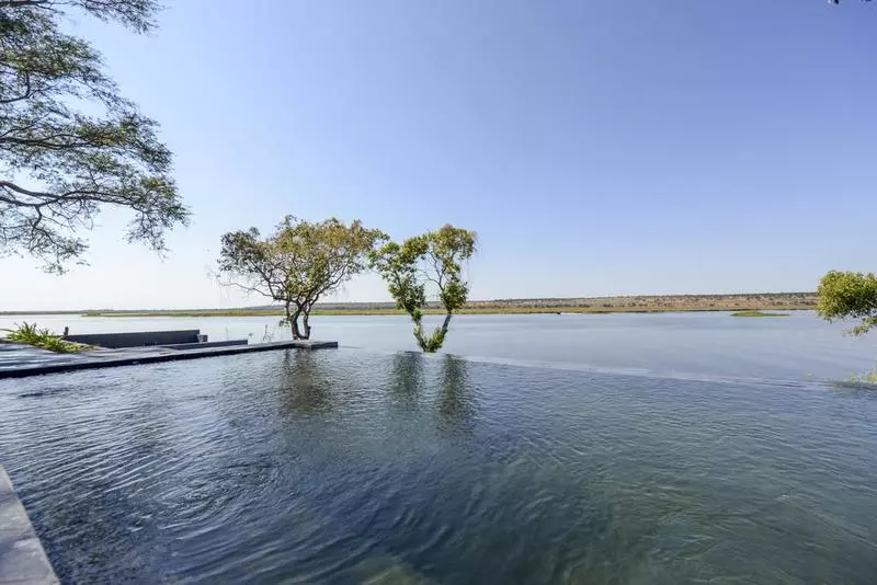 هتل Chobe Water Villas