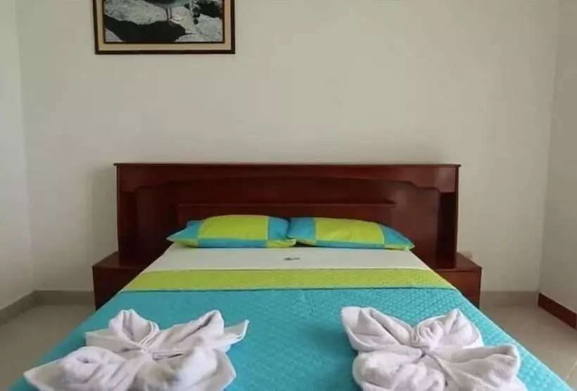 Hotelli Isabela Paradise