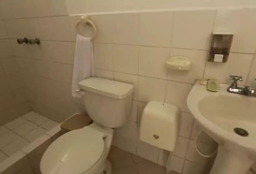 Hotelli Isabela Paradise