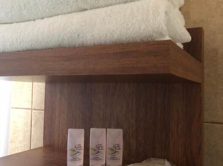 בית מלון כפרי Isabela Paradise