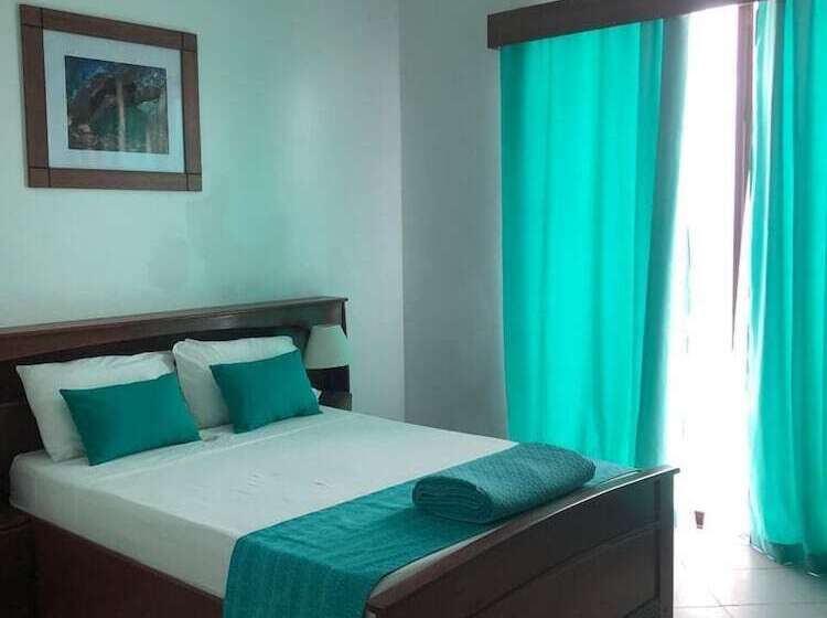 בית מלון כפרי Isabela Paradise