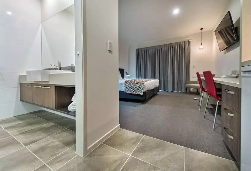 هتل Quality Resort Parkhurst