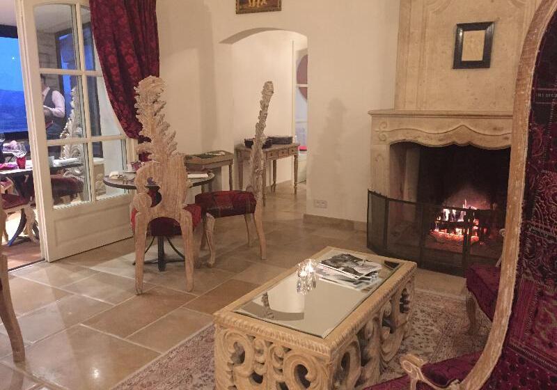 هتل Le Petit Palais D'aglae