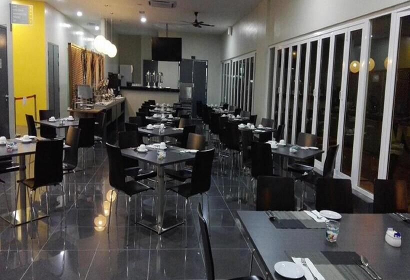 Nadias Hotel Cenang Langkawi