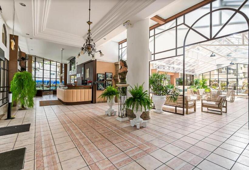 Paraíso Palace Hotel Ii E Iii