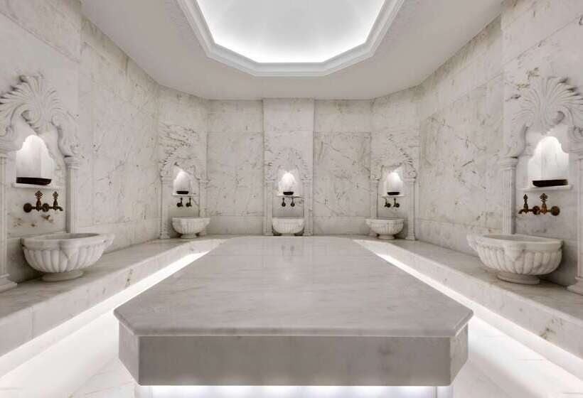 Отель Ramada By Wyndham Sakarya