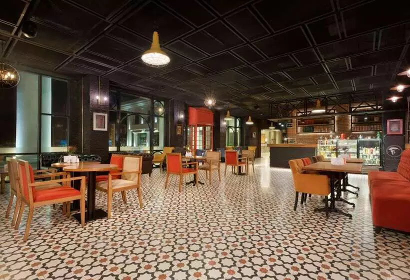 Hotelli Ramada By Wyndham Sakarya