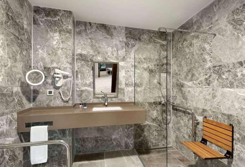 Отель Ramada By Wyndham Sakarya