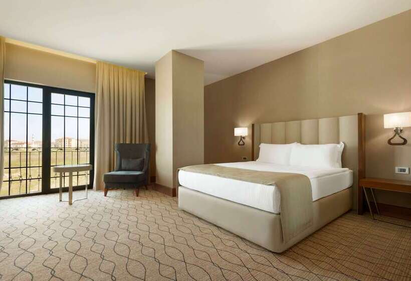 Отель Ramada By Wyndham Sakarya