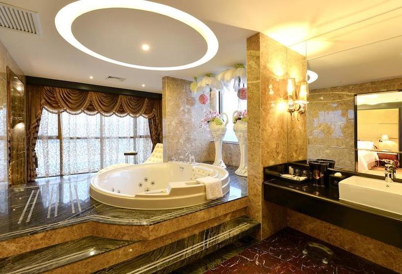 Otel Xiamen Discovery