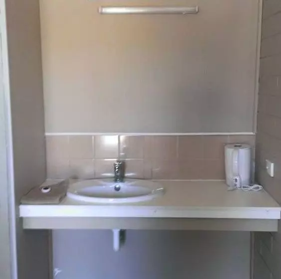 モーテル Nhill Holiday Inn