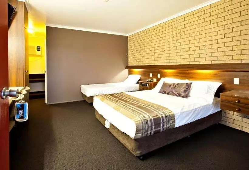 モーテル Sarina Motor Inn