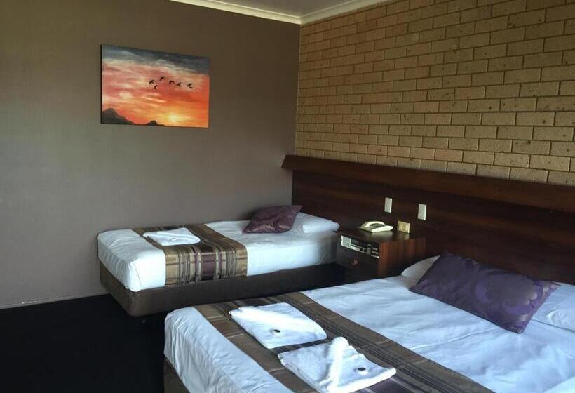 汽车旅馆 Sarina Motor Inn