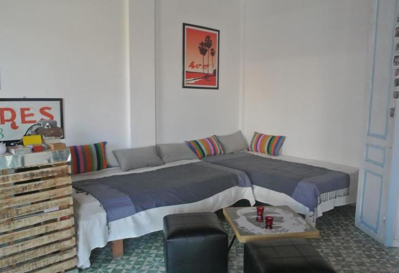 بنسيون Vivanouk