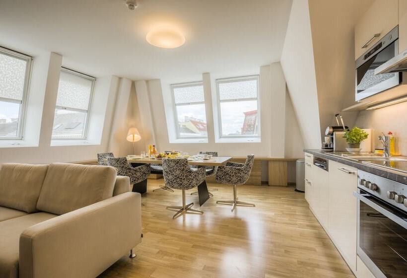 Vienna Grand Apartments City