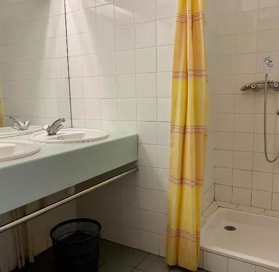 Retkeilymaja Ti Menez Are